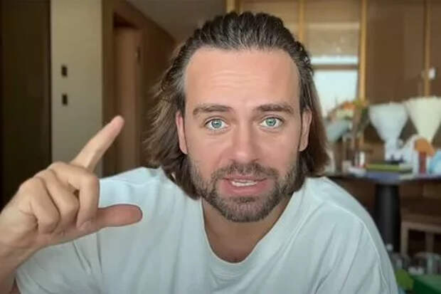 Стало известно о долге перед налоговой у бросившего младенца в сугроб блогера