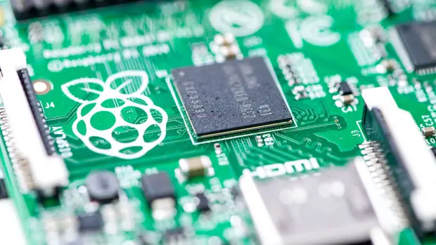 Hi-Tech.Mail.Ru: в российских супермаркетах начали находить хакерские микрокомпьютеры