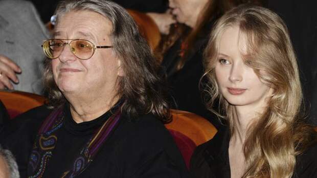 Лена Ленина выдвинула версию об участии любовника Коташенко в ограблении на 100 млн рублей