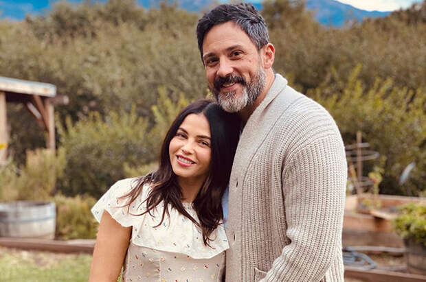 Дженна Дьюэнн и Стив Кази объявили о помолвке