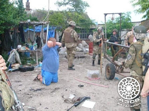 Хуже гитлеровцев! Хуже гитлеровцев!