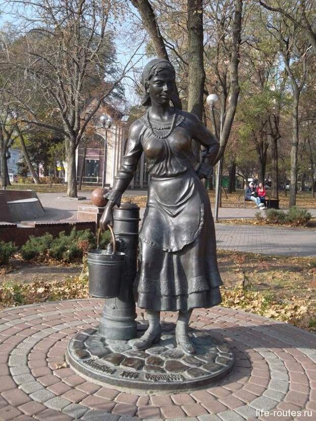 Памятник городскому водопроводу