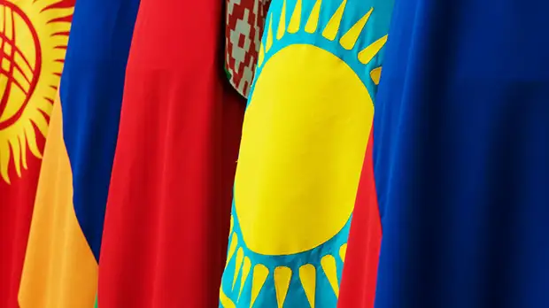 Экономическое сотрудничество и борьба с санкциями: о чём будут говорить Владимир Путин и Си Цзиньпин в Пекине