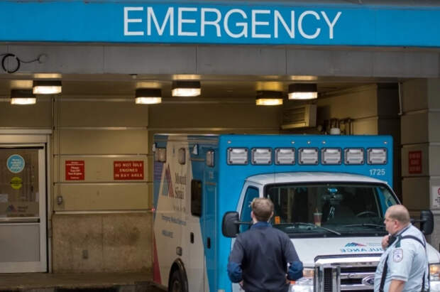 Актриса из «Друзей» Кристина Эпплгейт находится в больнице с конца марта