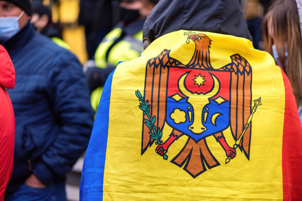 Власти Молдавии конфисковывали деньги у вернувшихся со съезда в Москве оппозиционеров