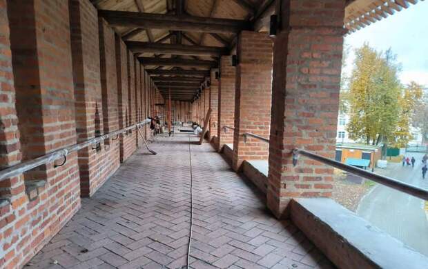 Губернатор Василий Анохин рассказал о ходе восстановления крепостной стены