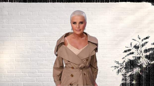 «Она была совсем другой»: как учительница физики стала иконой стиля в 62 года и пережила тюрьму, но отказалась от любви