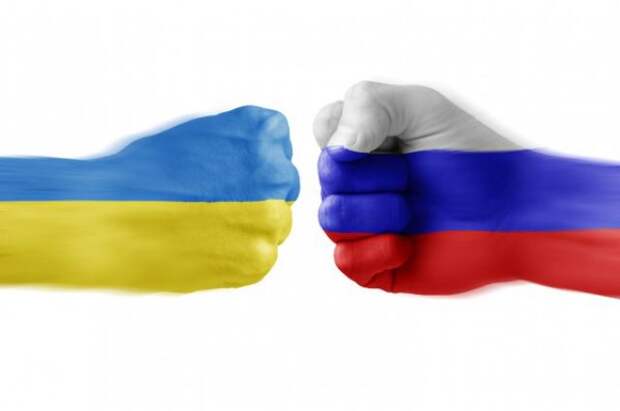 Общественное мнение качнулось: 78% опрошенных украинцев не верит во «врага»