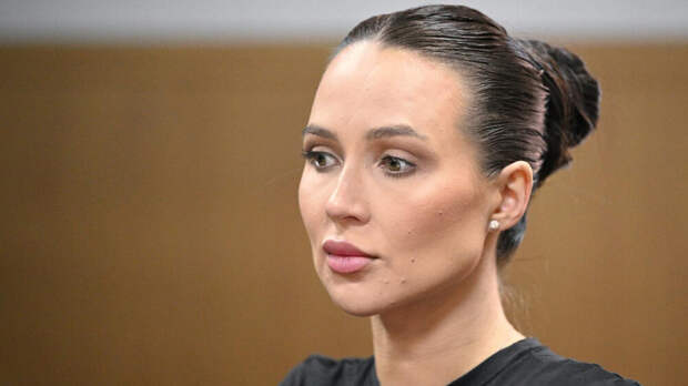 Сожитель блогера Чекалиной сообщил о диагностированном у нее раке с метастазами