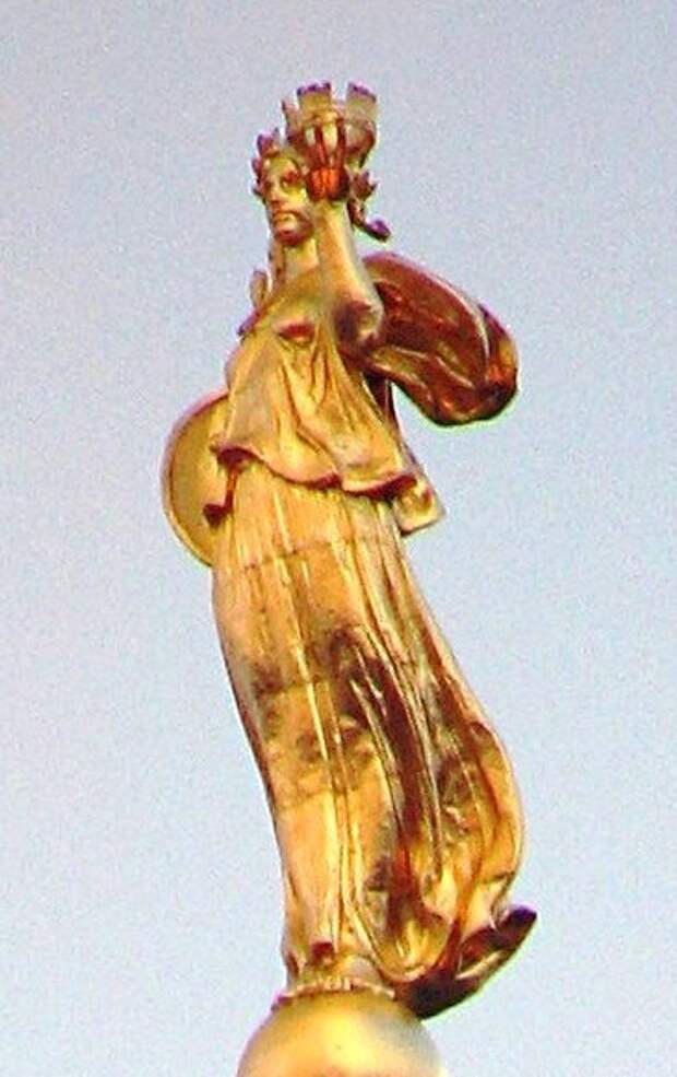 https://upload.wikimedia.org/wikipedia/commons/2/27/2008-05-04_CanonS3_IMG_3076_Civic_Fame_crop.jpg