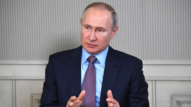 Путин ответил на предложение Зеленского приглашением в Москву