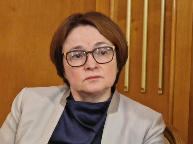 Набиуллина: компании предпочитают удержание сотрудников вместо массового найма