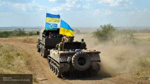 Украинские военные бегут из Донбасса целыми подразделениями