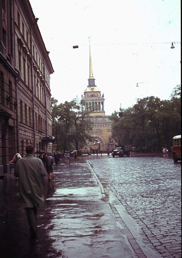 Ленинград через объектив туристов