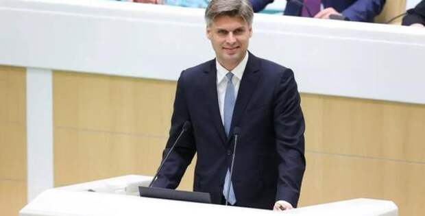 Баканов: Роскосмос предлагает создать юридический документ по мирному космосу