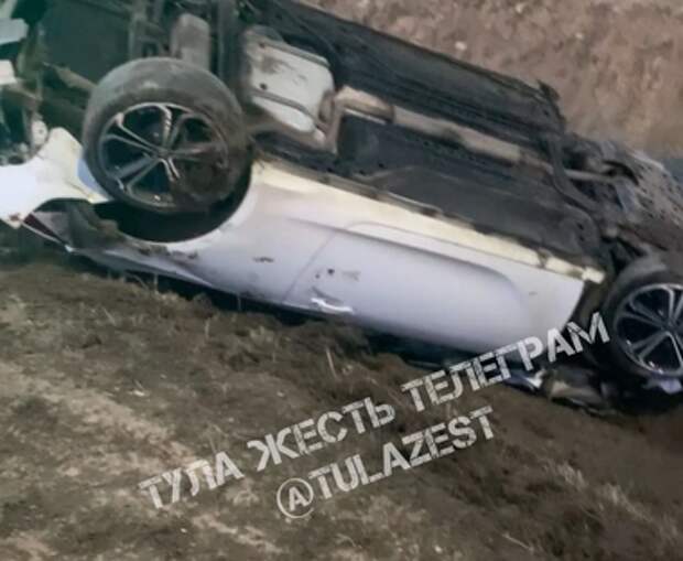 ДТП с "перевертышем" произошло в Тульской области