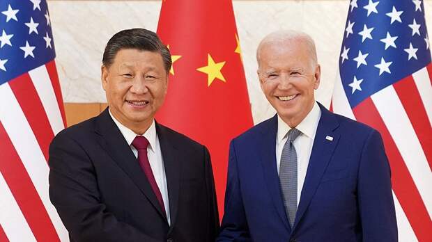 Reuters: Байден назвал Си Цзиньпина диктатором