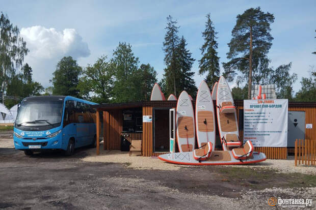 «Раздражают местных жителей голыми задами и шумом насосов». Турам по Оредежу хотят привить сап-культуру