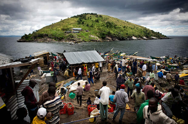 Споры о принадлежности острова между Угандой и Кенией уже длятся более 20 лет / Фото: tourweek.ru