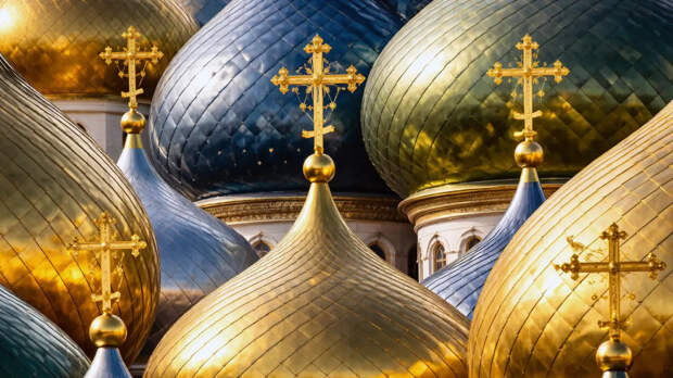 Церковь предупредила о мошенничестве перед Пасхой и призвала жертвовать на храмы лично