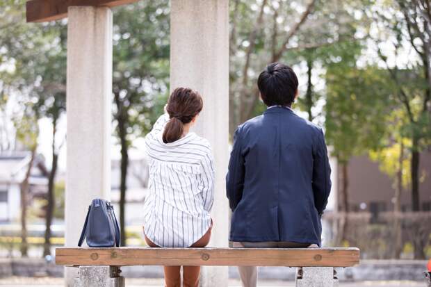 Суд заставил обманутую жену извиниться перед мужем с любовницей