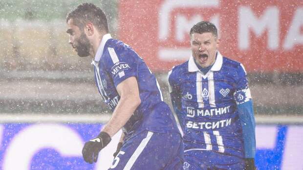 Гол с пенальти на 90-й минуте принес «Динамо Махачкала» победу над «Рубином» в снежном матче РПЛ