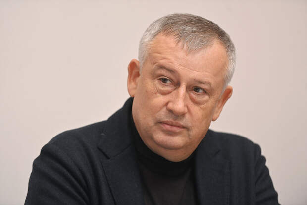 Губернатор Ленобласти Дрозденко опроверг атаку на нефтебазу в Выборге