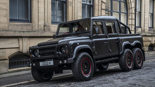 Land Rover Defender Double Cab Pickup 6x6