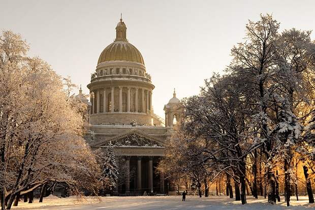 Зимой и с детьми: 10 городов России для недорогих путешествий всей семьей