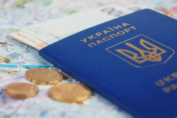 На Украине призвали граждан копить на пенсии и работать до глубокой старости