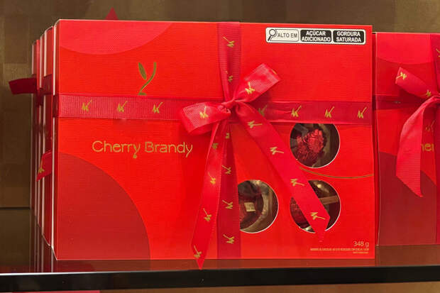 Роспотребнадзор поддержал возрастную маркировку алко-сладостей на маркетплейсах