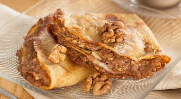 Блины с ореховой начинкой. \ Фото: pinterest.at. Блины с ореховой начинкой. \ Фото: pinterest.at.