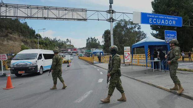 На границе Колумбии и Эквадора найдены останки 27 погибших