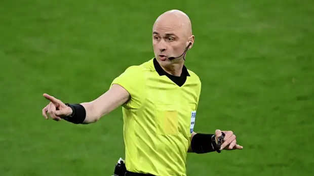 Арбитр Карасёв станет гостем программы «Вечерний Ургант»