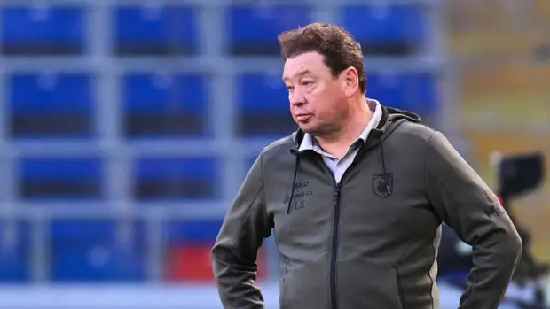 Экс-игрок сборной России Широков призвал наставника "Рубина" Слуцкого уйти в отставку
