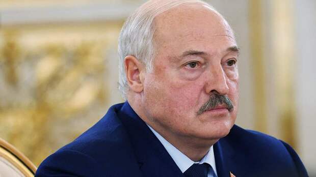 Лукашенко рассмотрит заявление об убежище от польского суди Шмидта