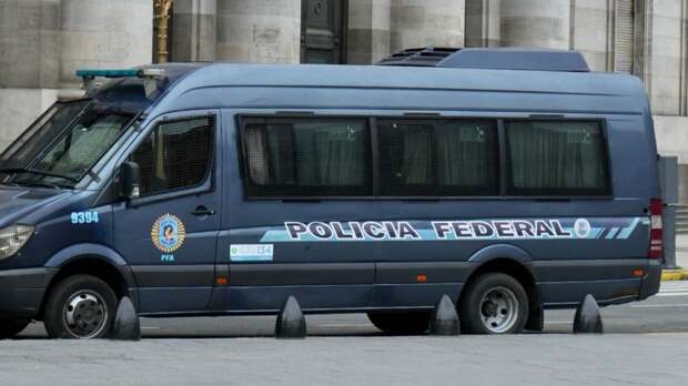 Экс-сотрудника РЖД депортировали из Аргентины за подделку документов