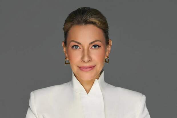 Наталья Суханова поздравила работников культуры