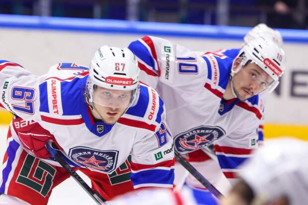 В Туле стартовал матч АКМ против «Дизеля» Ледовом дворце