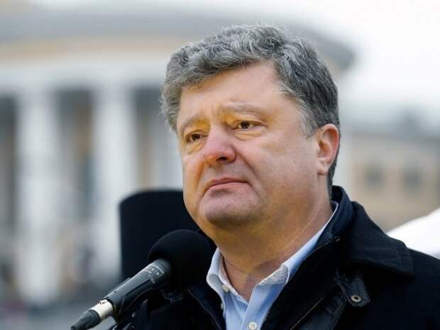 Наехал - поклянчил – лизнул, или Хамство на уровне грузчика из магазина «Рошен»: а если Путин выпорет Порошенко?
