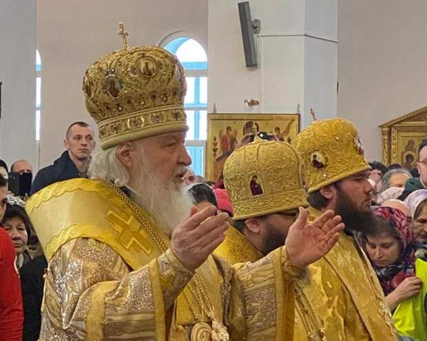 Патриарх Кирилл совершил обряд освящения храма в Бибиреве