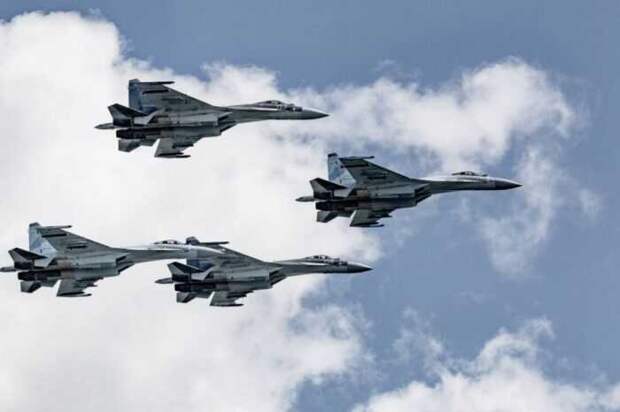 Military Watch: покупкой российских Су-35 Китай убил сразу трех зайцев