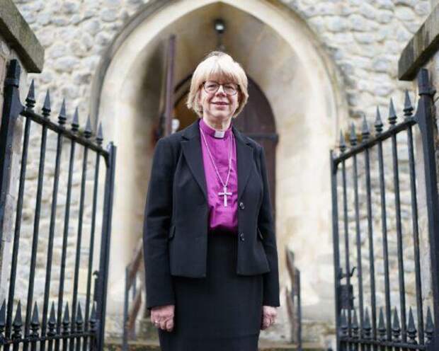 Далеко ли до легализации отношений с мальчиками-хористами? архиепископ маллалли как символ замкнувшегося круга