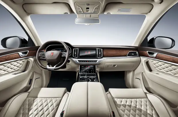 Появились новые подробности о роскошном внедорожнике Hongqi LS7 для китайских чиновников