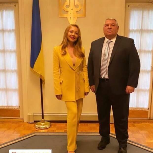 Тина с генконсулом Украины