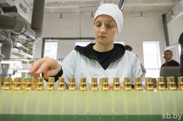 По программе ´Один район - один проект´ в Докшицах создали крупнейшее в Беларуси парфюмерное предприятие.