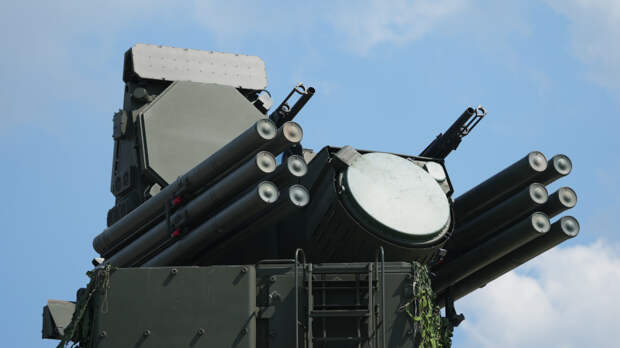 Средства ПВО России за ночь уничтожили 64 беспилотника украинских боевиков