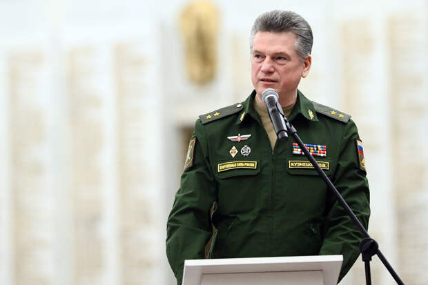 По делу генерала МО Кузнецова проведены обыски сразу по нескольким адресам