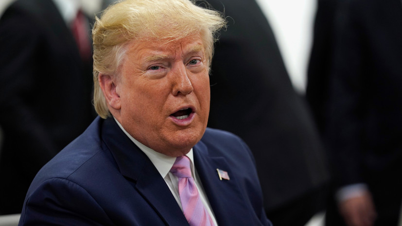 Песков: Трамп эмоционально ответил на приглашение на парад Победы