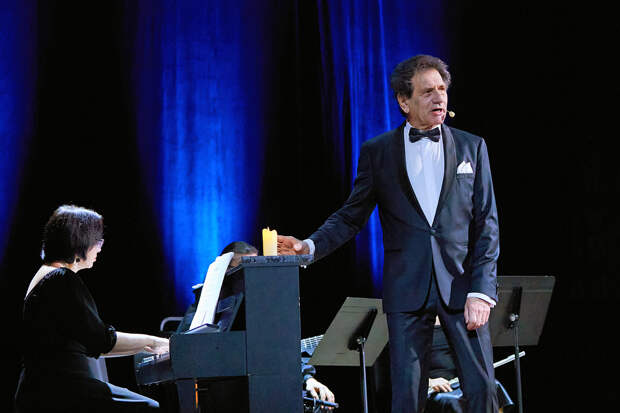 Музыкально-литературный спектакль "Казанова" прошёл в Тульской областной филармонии